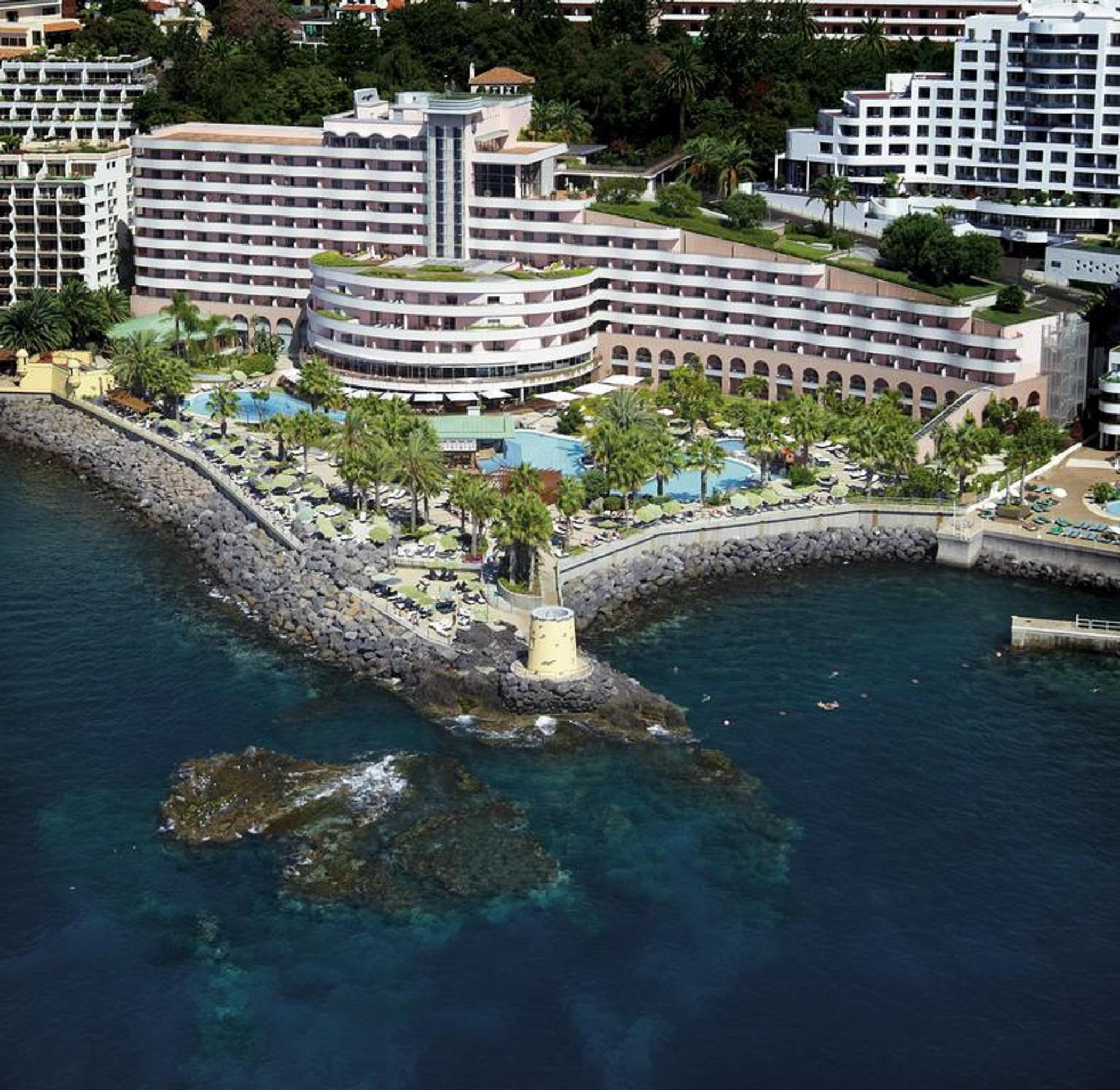 Royal Savoy - Ocean Resort - Savoy Signature ฟุงชาล ภายนอก รูปภาพ