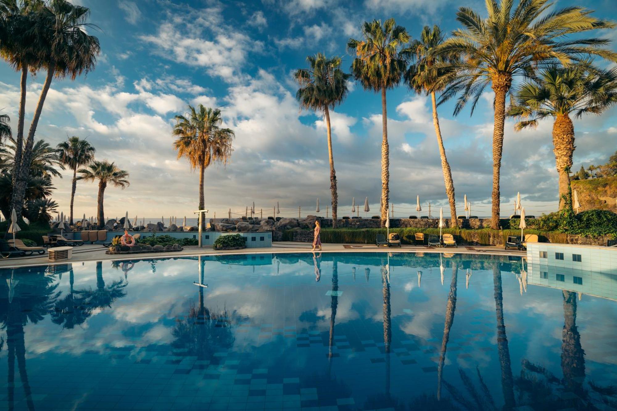 Royal Savoy - Ocean Resort - Savoy Signature ฟุงชาล ภายนอก รูปภาพ